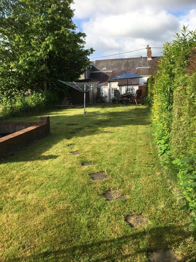 The Cottage Ystradgynlais المظهر الخارجي الصورة